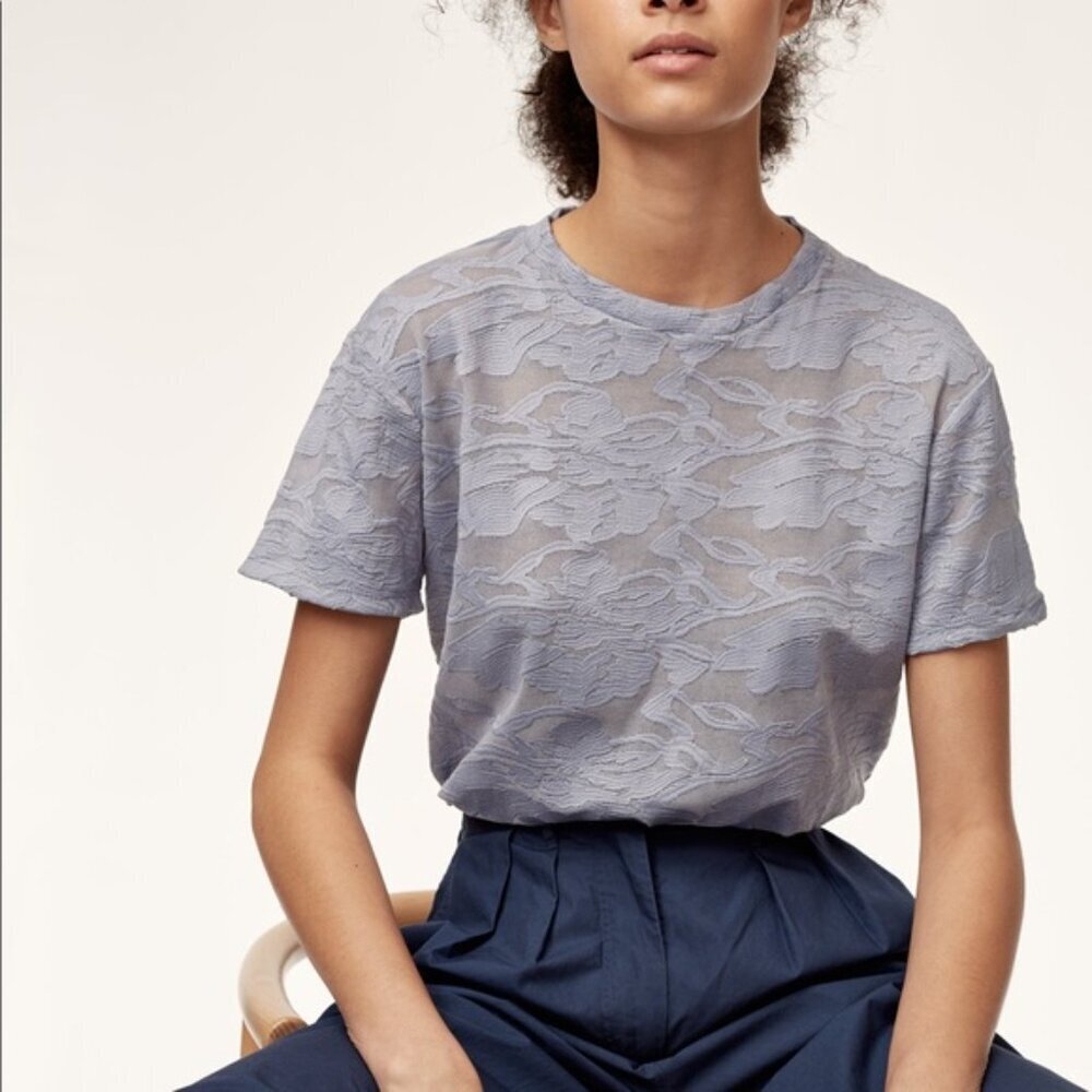 Wilfred Aritzia Tarascan Aleutian Lace Design T-shirt Periwinkle Blue Size XS